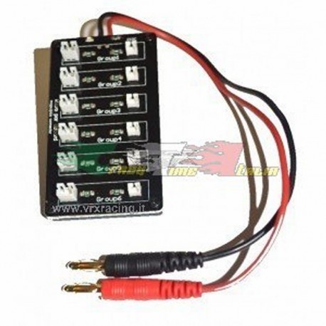 Micro base multifunzionale per la ricarica in parallelo di piccole batterie LIPO